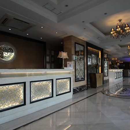 כוויית Boudl Hotel Suites Fahahil מראה חיצוני תמונה