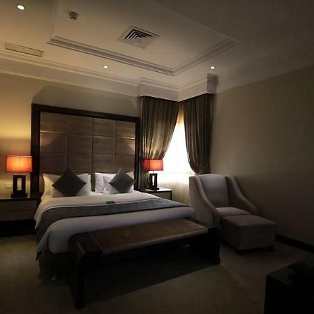 כוויית Boudl Hotel Suites Fahahil מראה חיצוני תמונה